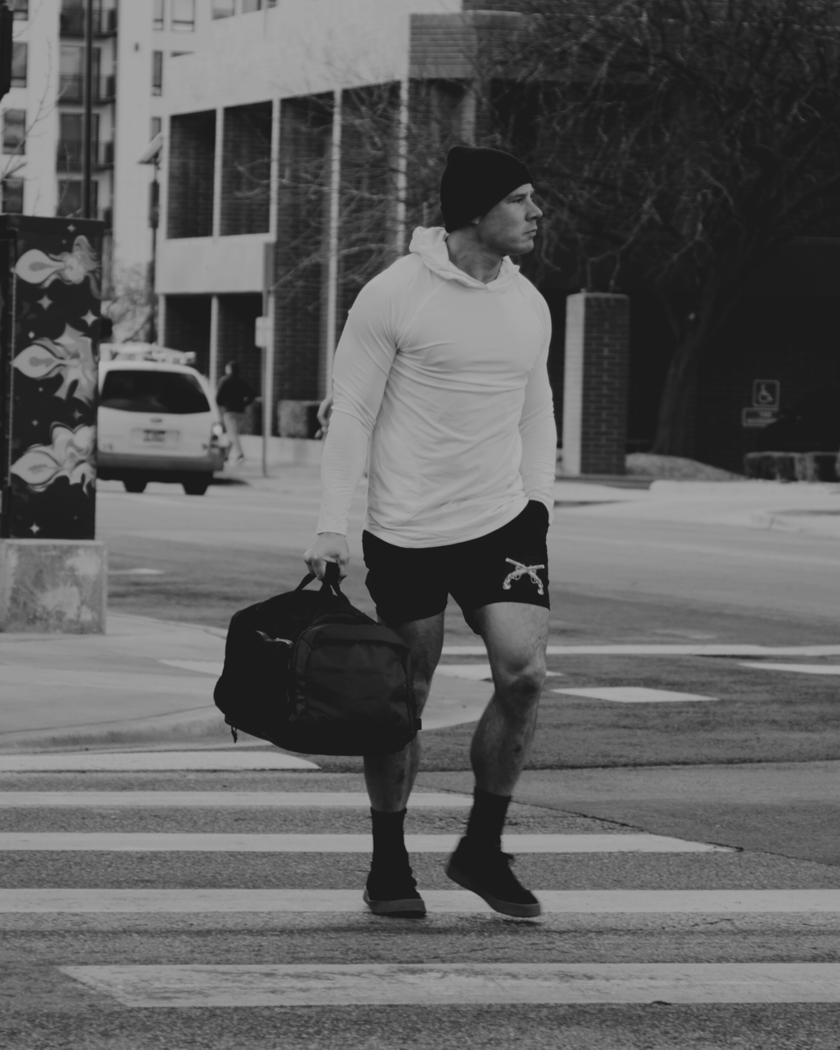 LINEAR x 13TH CRYPT SHORT (LINED)