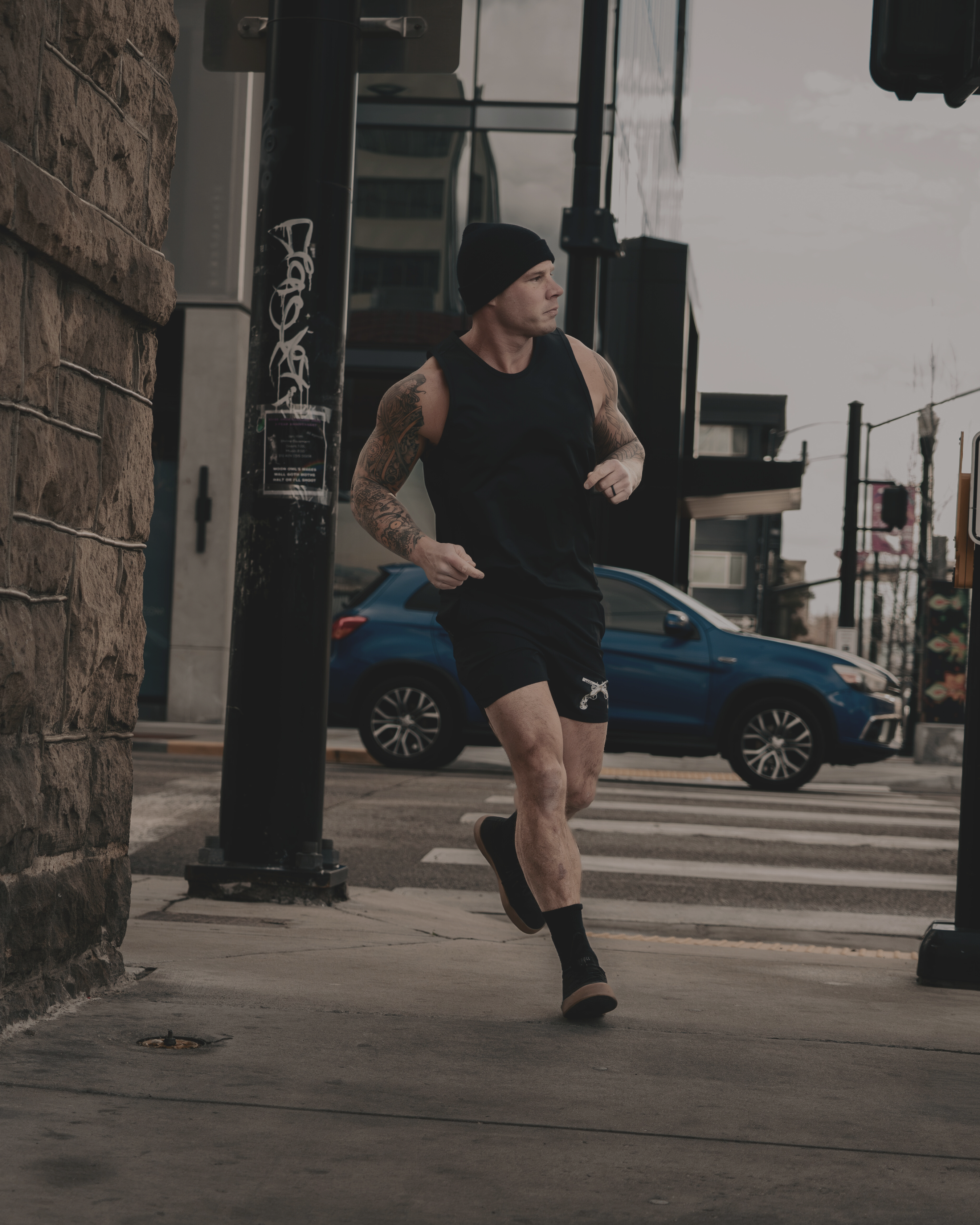 LINEAR x 13TH CRYPT SHORT (LINED)